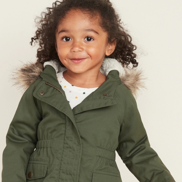 Stay Cozy! Forest PufferJacket with furry hood 🦁 - Picture 5 of 5